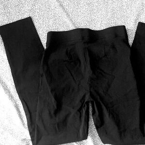 89th Madison, Black Leggings